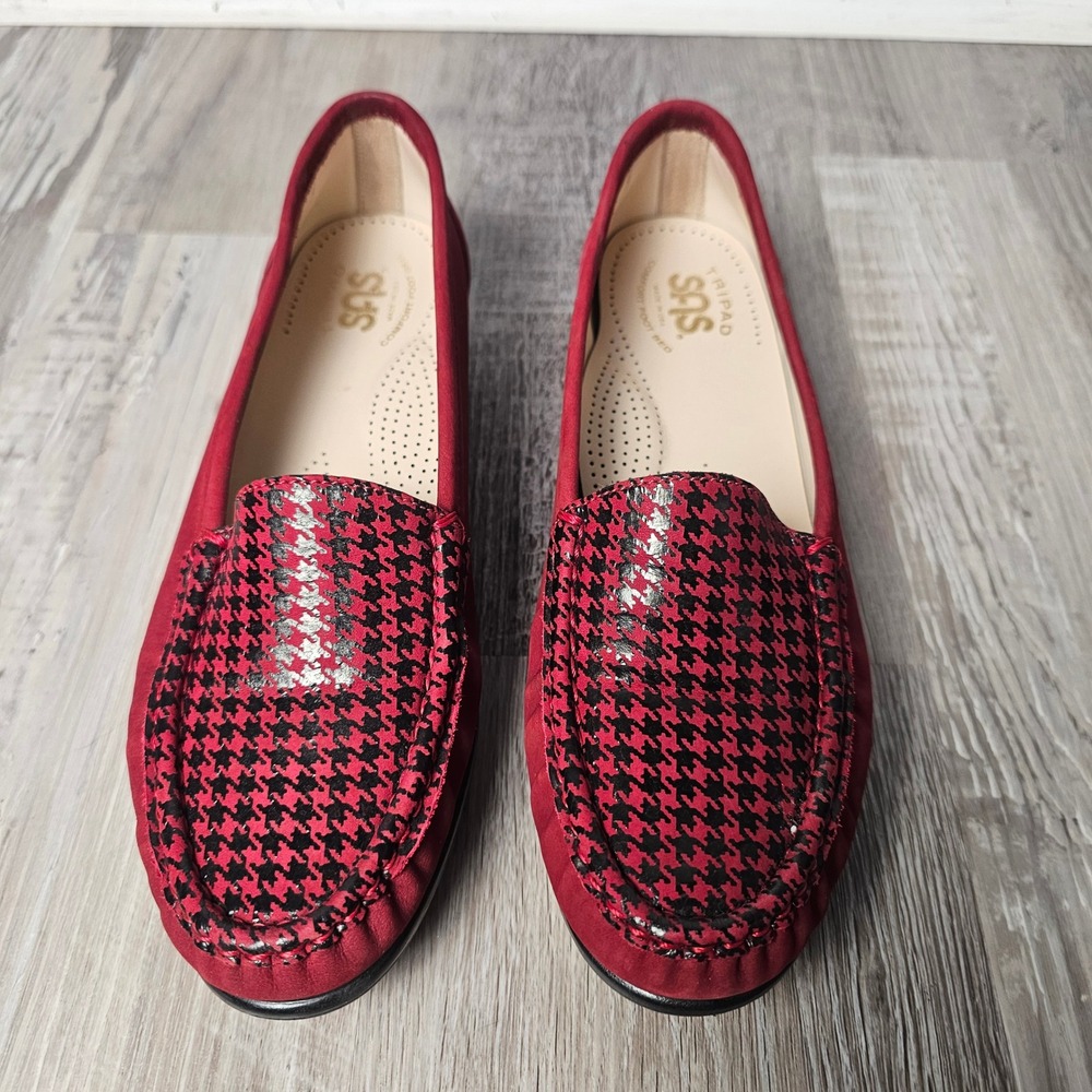 SAS Simplify Womens Red Tetris Leather Loafers 8.5M Tripad Comfort 1550
